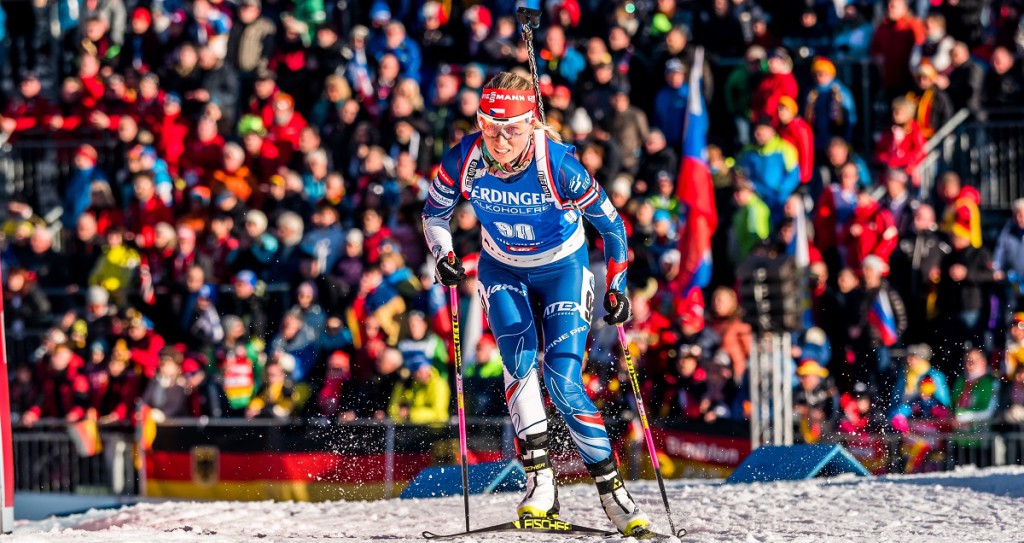 Eva Puskarčíková má z českých biatlonistek nejvyrovnanější  formu na patnáctikilometrové trati. V průběžném pořadí disciplíny jí po 15. (Ostersund) a 13. místě (Anterselva) na 11. pozici 